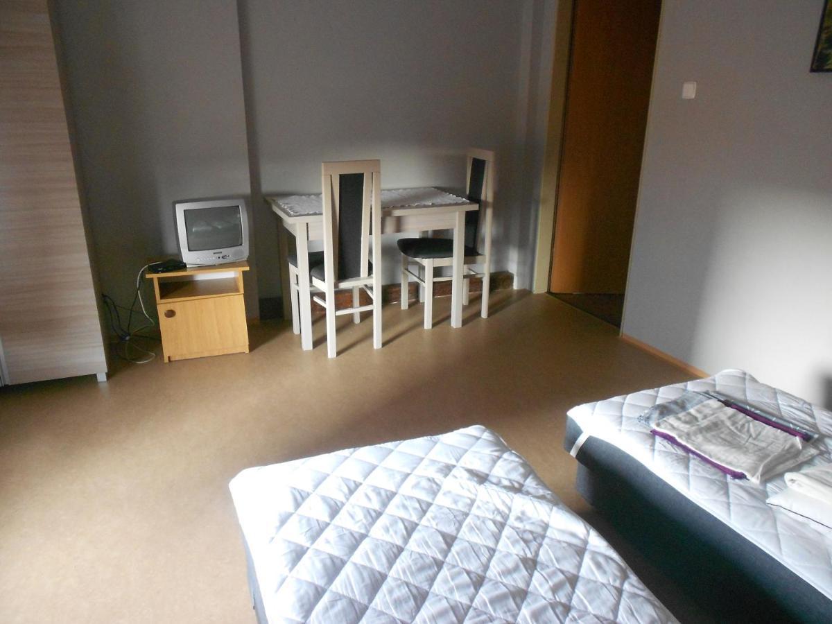 Hostel "Na Bocianowie" Bydgoszcz Kültér fotó