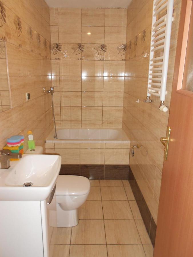 Hostel "Na Bocianowie" Bydgoszcz Kültér fotó