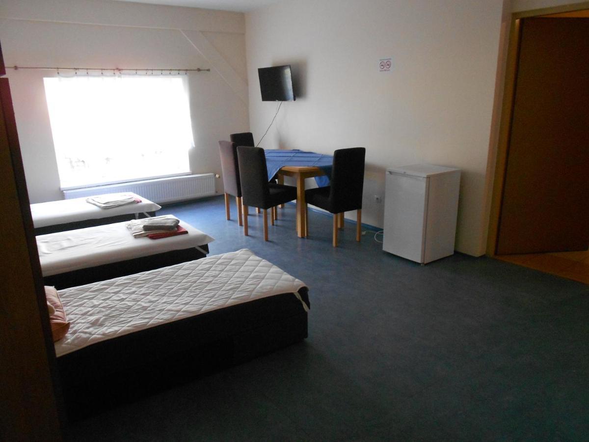 Hostel "Na Bocianowie" Bydgoszcz Kültér fotó