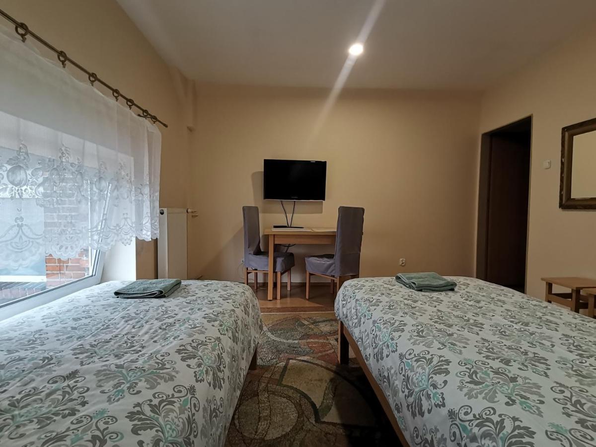 Hostel "Na Bocianowie" Bydgoszcz Kültér fotó